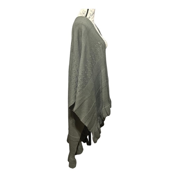 Tea Green Chunky Open Knit Ruffle Shawl Wrap Lagenlook Winter Layering Piece OS - Picture 5 of 15